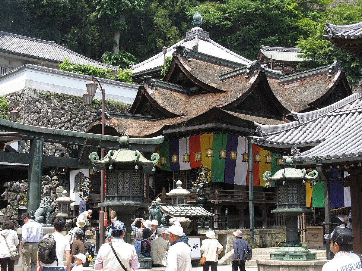 ⛩️ 이코마산 호잔지(이코마 쇼텐)